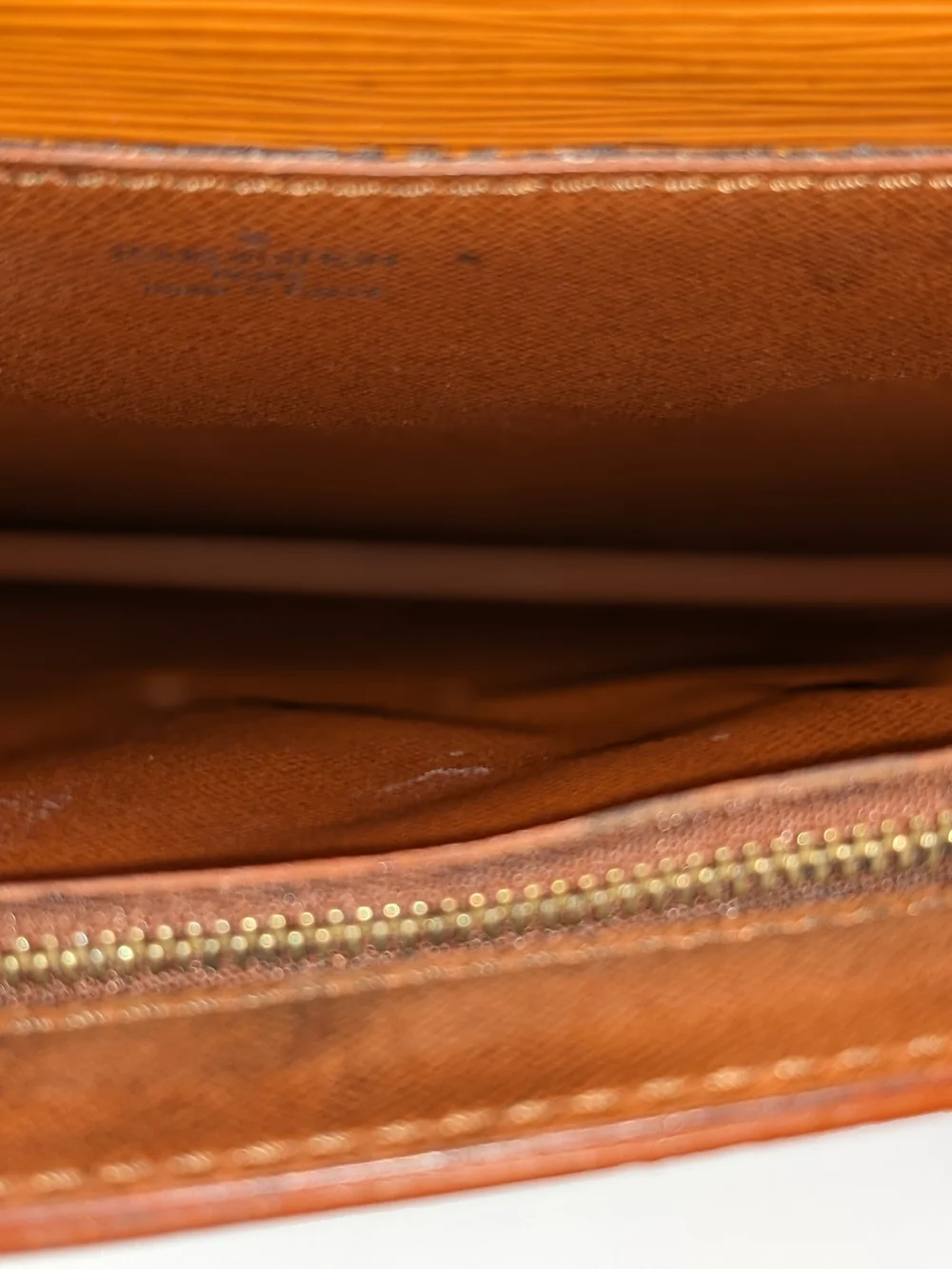 Louis Vuitton Tan Epi Leather Briefcase with Gold Hardware